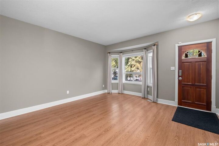 Property Photo: 607 20th Street W SK S6V 4H4
