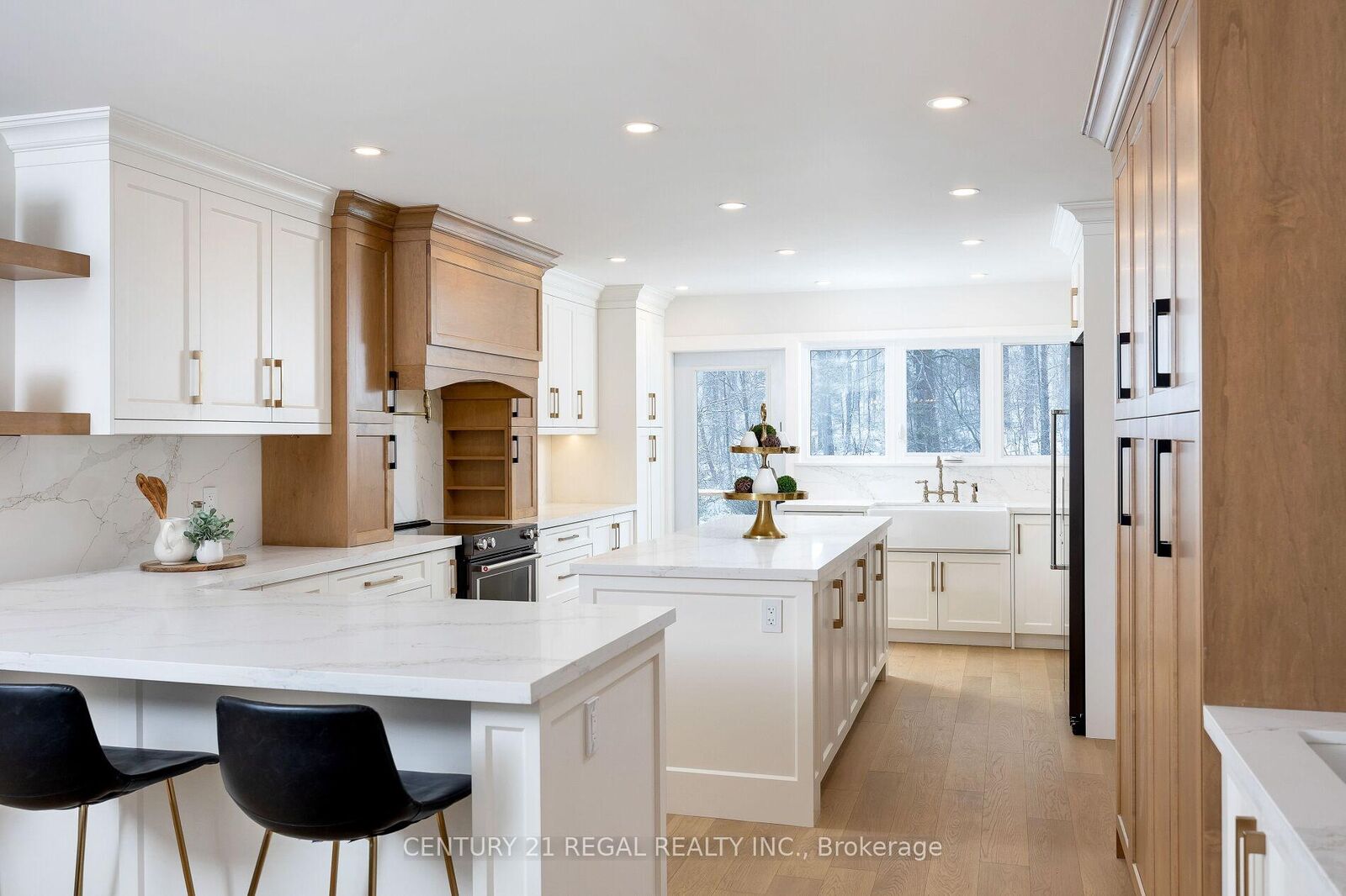 Photo de la propriété:  5535 Cedar Springs Road  ON L7P 0C2 