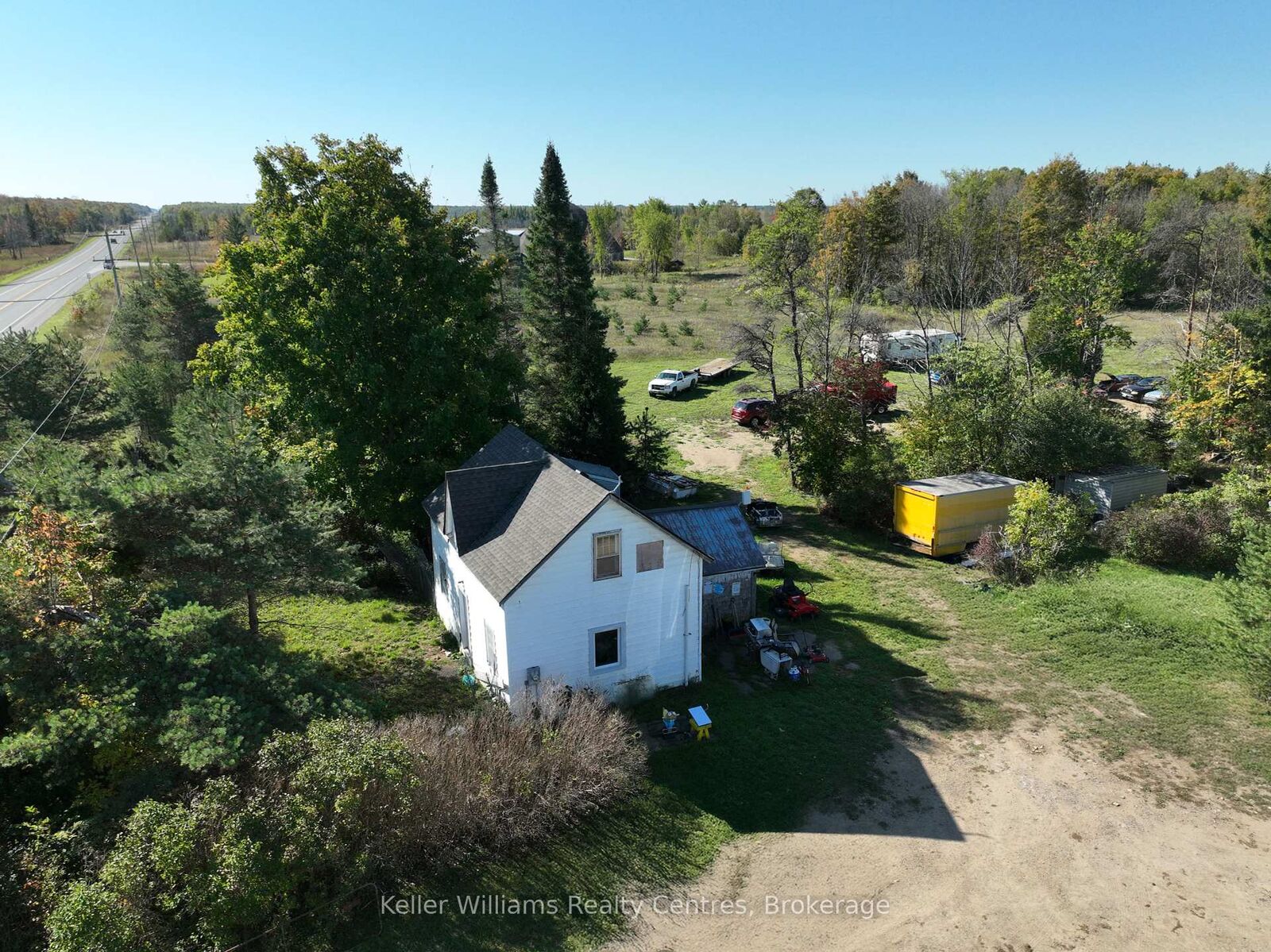 Property Photo: 19528 Highway 6 N/A ON N0H 2T0