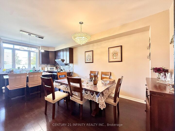 Property Photo:  94 Longshore Way  ON L1N 0M1 