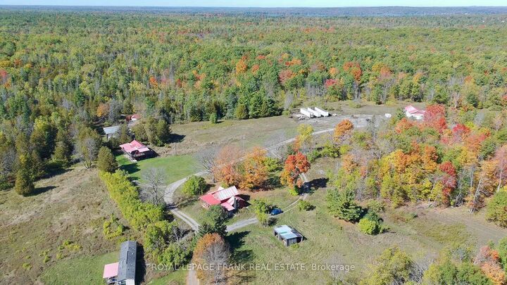 Property Photo:  260 James Street  ON K0K 2M0