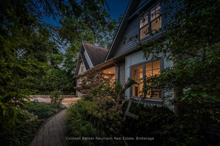Property Photo:  506 James Street  ON N0B 1S0 