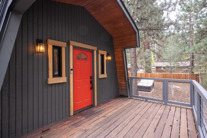 Property Photo: 10309 Jeffery Pine Road CA 96161