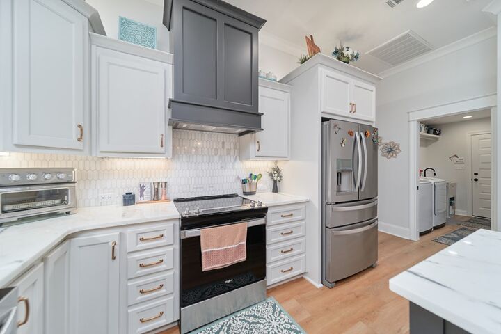 Property Photo:  209 Orvis Lane  GA 31632