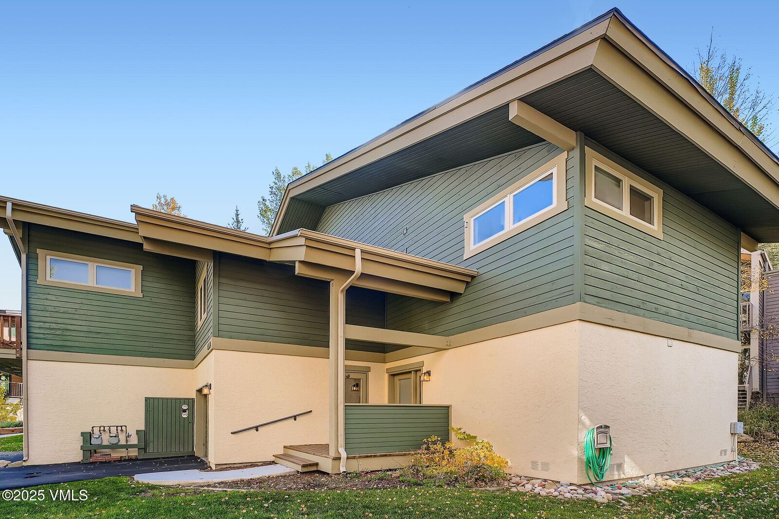 Property Photo:  2772 Kinnikinnick Road C  CO 81657