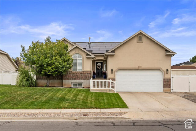 Property Photo: 255 E 1500 N UT 84041