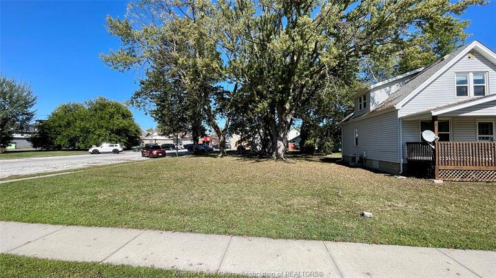 Photo de la propriété:  547 St. Charles Street  ON N0R 1A0 