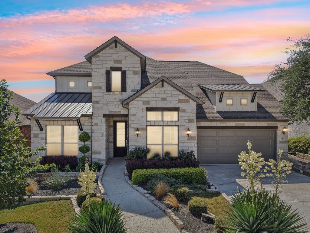 Property Photo:  2520 Carretera Drive  TX 78641 