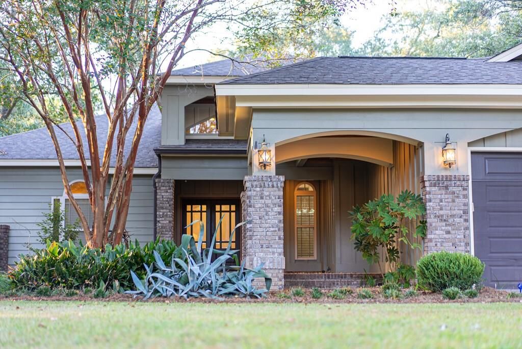 Property Photo: 1804 River Pointe Drive GA 31701