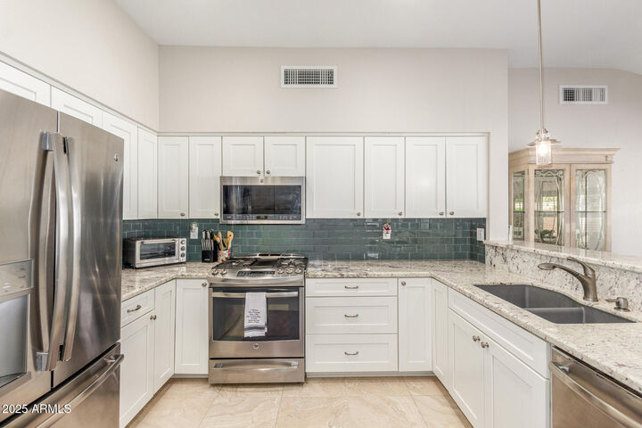 Property Photo:  14422 W Greystone Drive  AZ 85375 