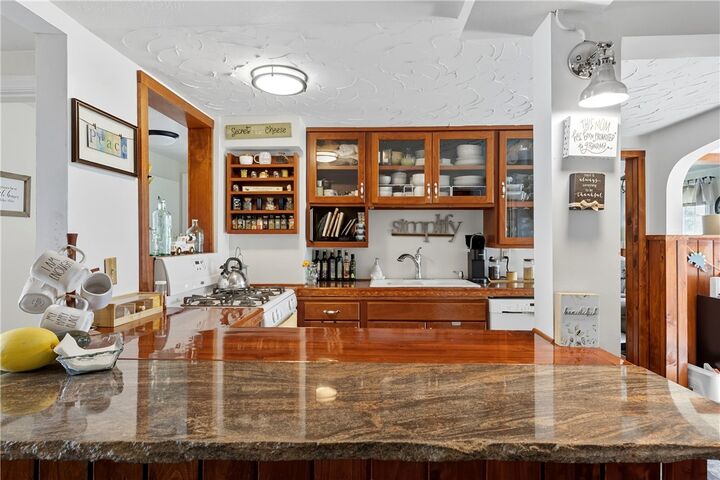 Property Photo: 912 S Pine Street NY 14845