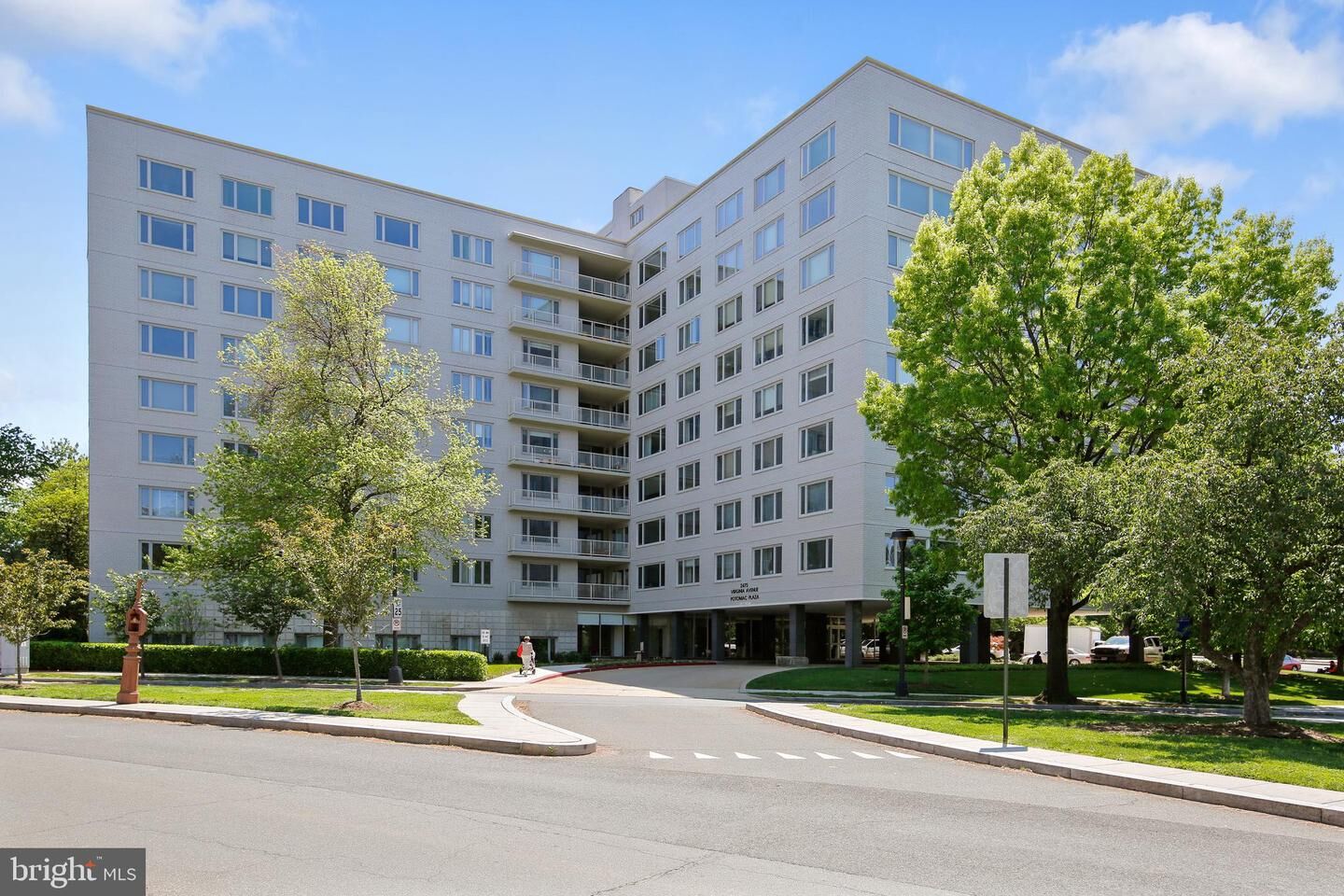 Property Photo: 2475 Virginia Avenue NW 618 DC 20037