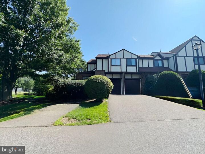 2 Devonshire  Trenton NJ 08628 photo
