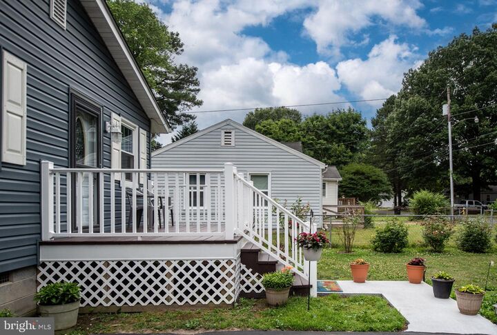 Property Photo:  114 5th Street  VA 22443 