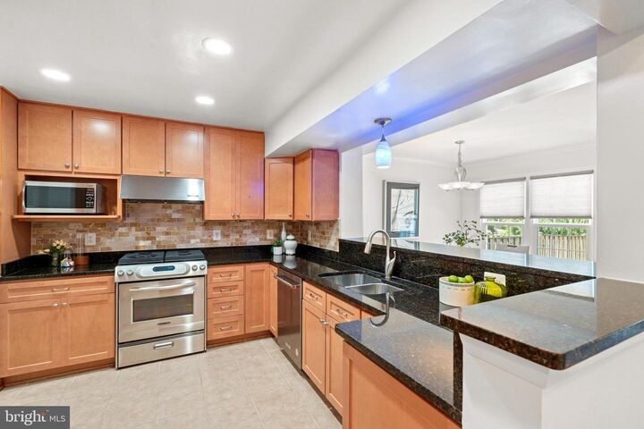 Property Photo: 1906 Duffield Lane VA 22307