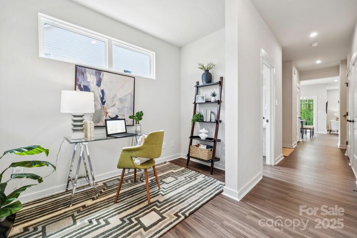 Property Photo: 3134 Finchborough Court 250 NC 28269