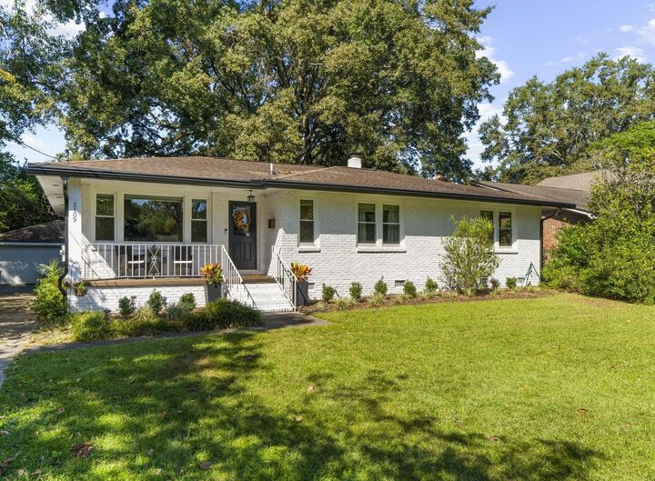 Property Photo:  5109 Victoria Avenue  SC 29405 