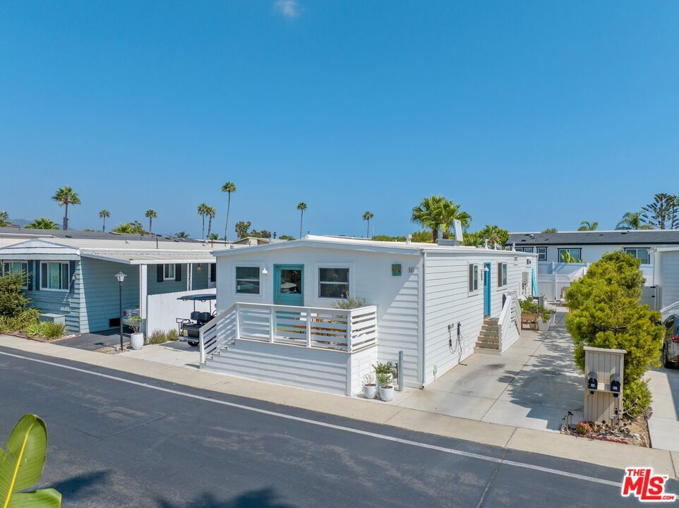 Property Photo:  29500 Heathercliff Rd  CA 90265 