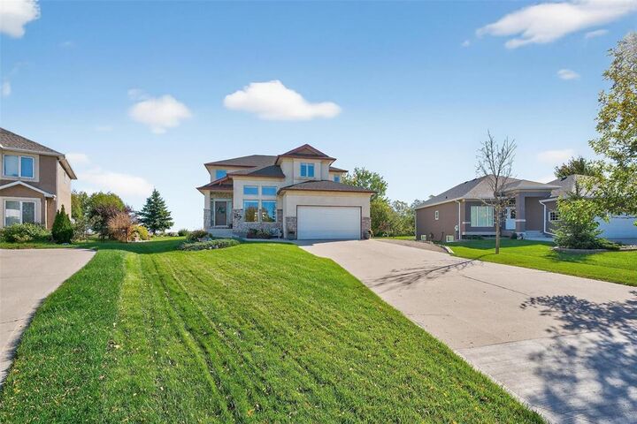 Property Photo: 27 McQueen Drive MB R0G 0A2