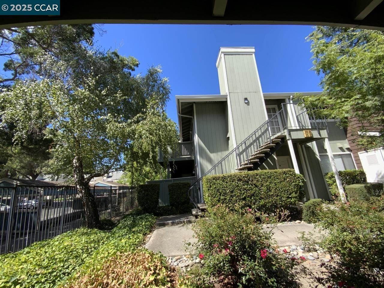 Property Photo:  205 Compton Cir B  CA 94583 
