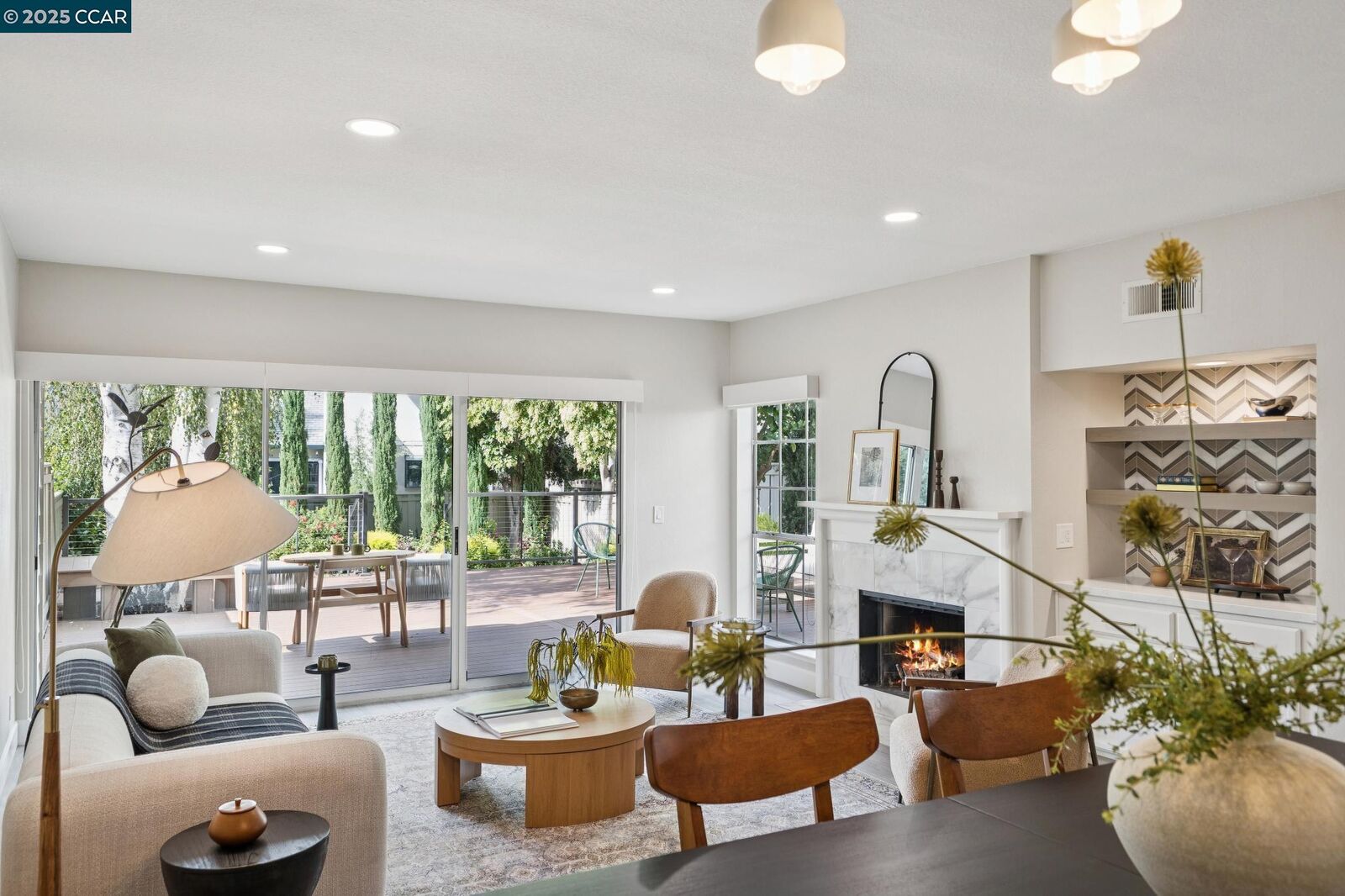 Property Photo: 1839 Stratton Cir CA 94598