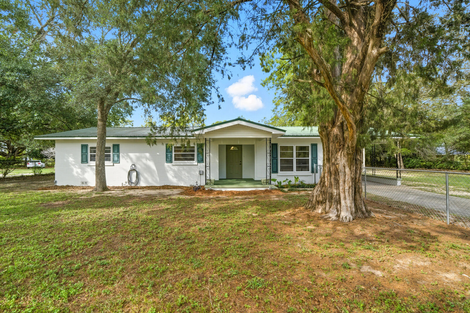 Property Photo:  2128 3rd Avenue  FL 32539 