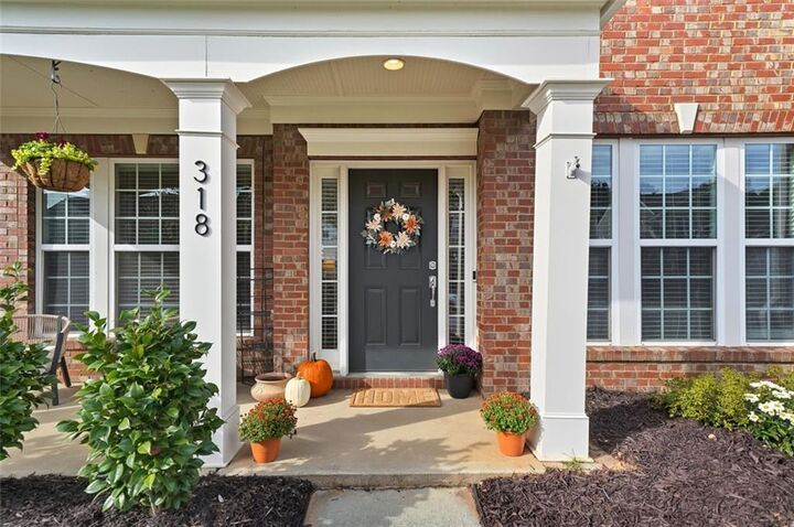 Property Photo:  318 Ridgewood Trail  GA 30115 