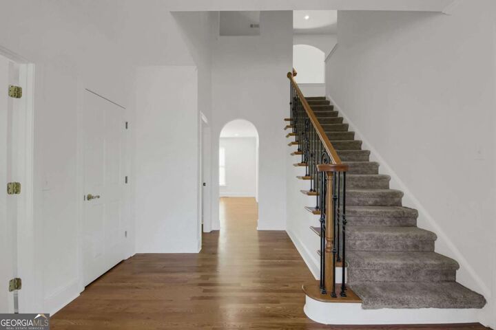 Property Photo: 2726 Riderwood Lane NE GA 30062