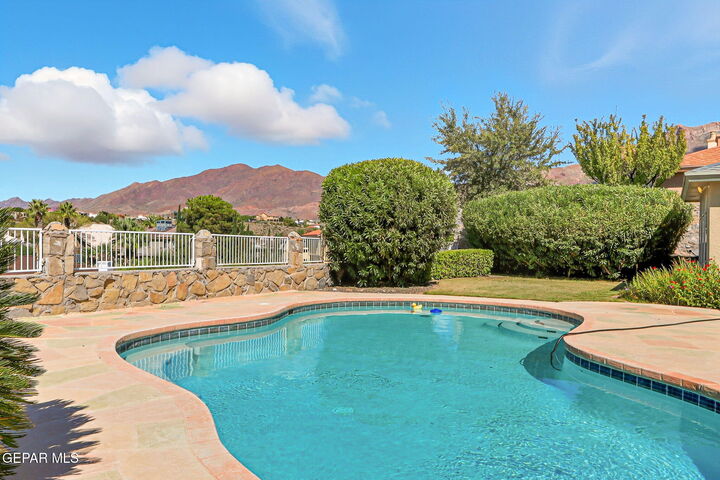 Property Photo: 6225 La Posta Drive TX 79912
