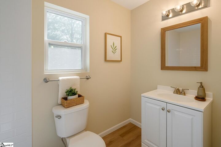 Property Photo:  815 S Liberty Street  SC 29306 