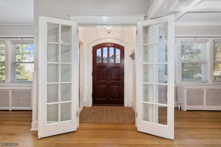 Property Photo:  86 Wheaton Pl  NJ 07070 
