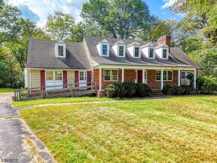 43 Sunlit Dr  Watchung Boro NJ 07069 photo