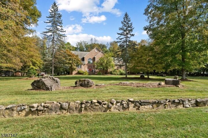 Property Photo:  8 Woodfield Rd  NJ 07821 