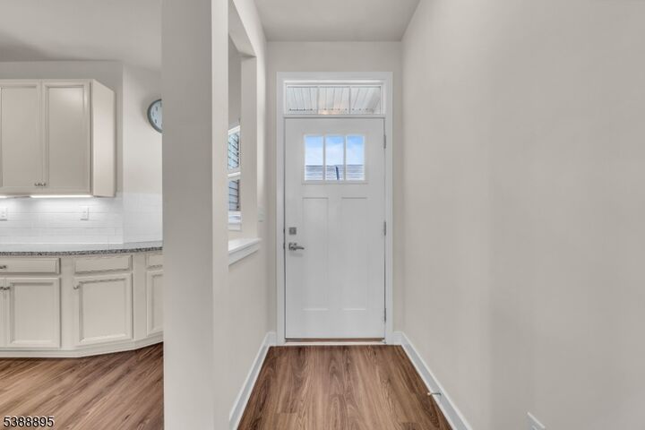 Property Photo:  11 Sharp Shinned Ct  NJ 07882 