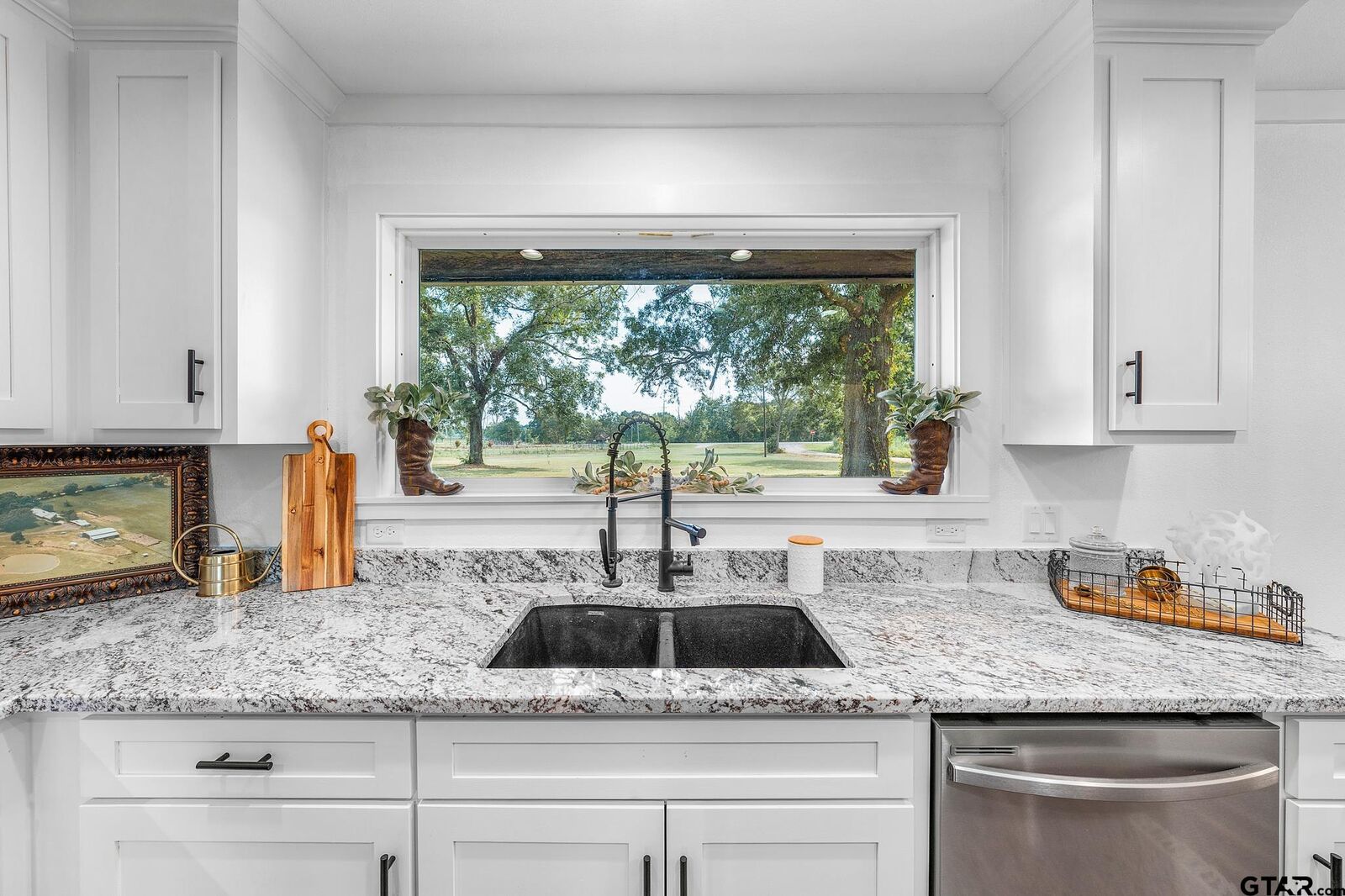 Property Photo:  17113 Texas Highway 11 E  TX 75494 