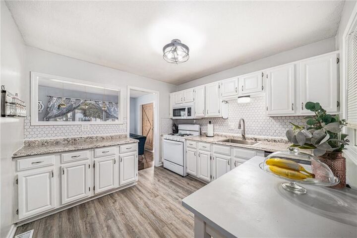 Property Photo: 7229 Hasbrook Avenue KS 66111