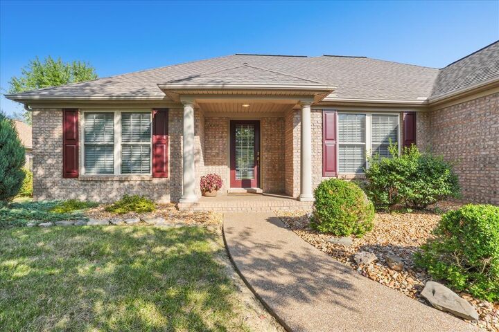 Property Photo:  15221 Kingsmont Drive  IN 47725 