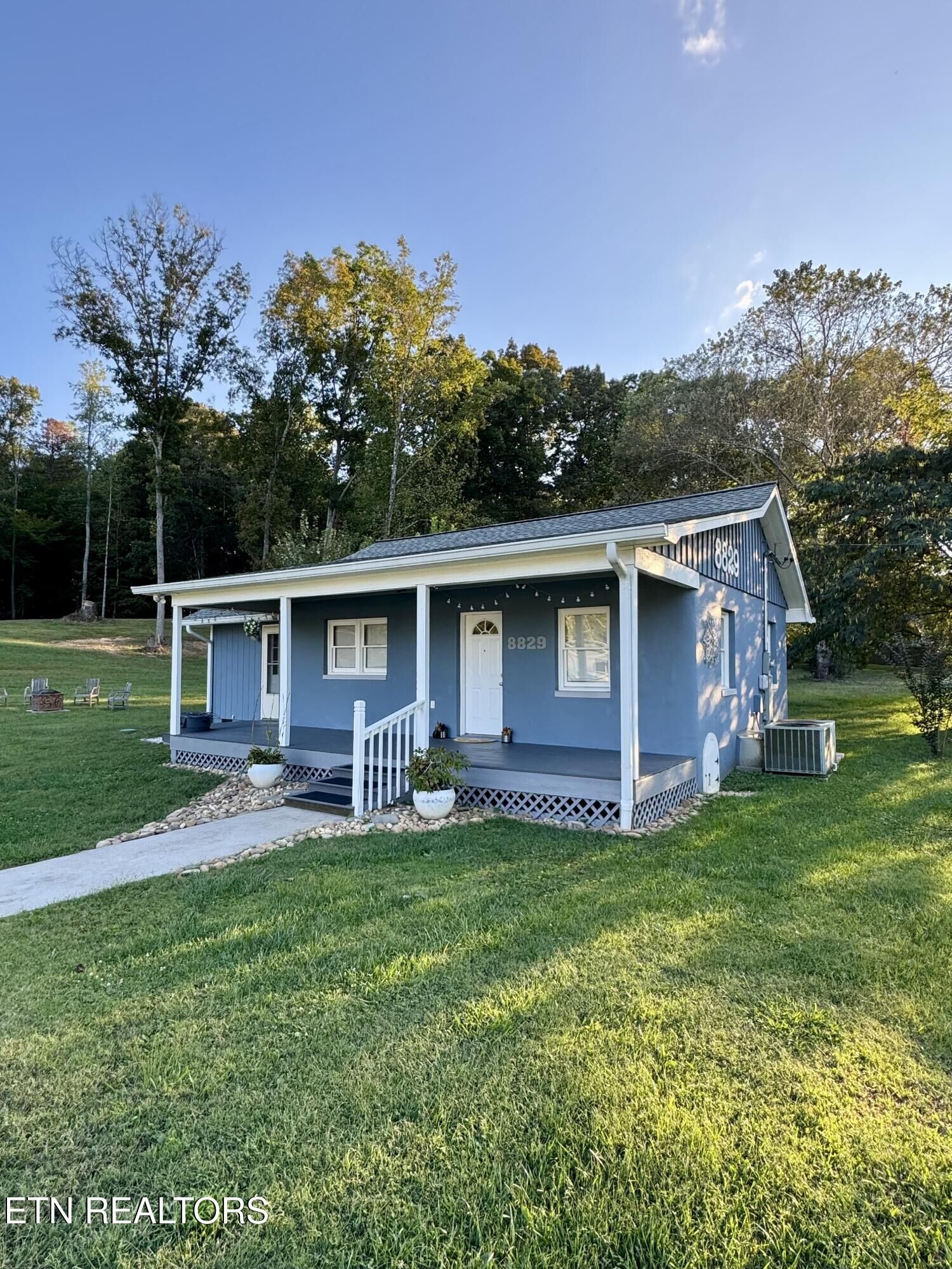 Property Photo: 8829 W Simpson Rd TN 37920