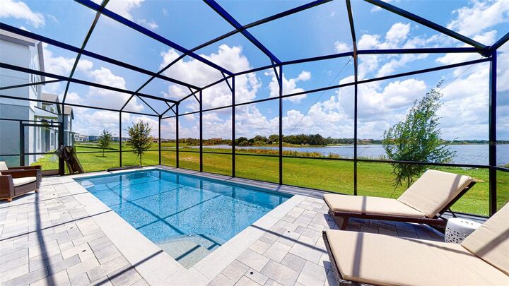 Property Photo: 7494 Alpine Butterfly Lane FL 32819