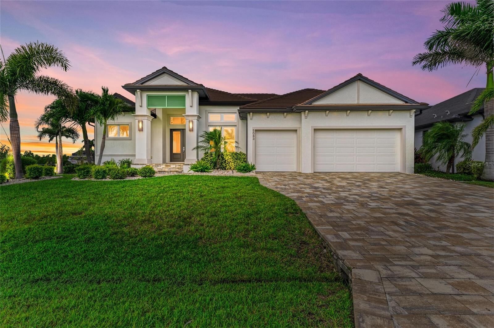 Property Photo: 5043 Bal Harbor Boulevard FL 33950