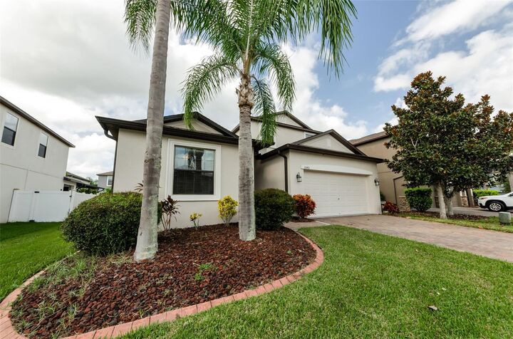 Property Photo:  1193 Lawnview Terrace  FL 34655 