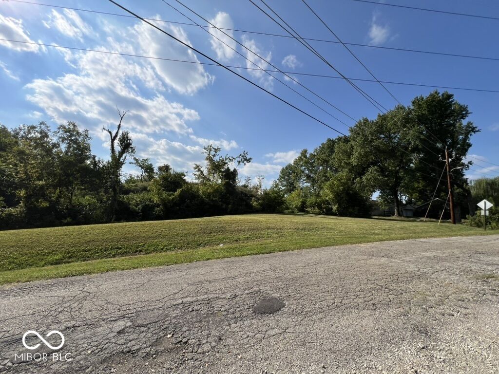 Property Photo:  7610 Walnut Drive  IN 46268 