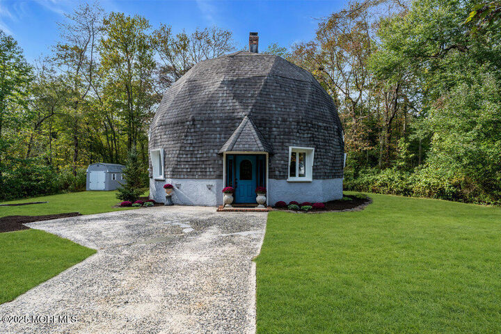 56 Lakeside Drive  Farmingdale NJ 07727 photo