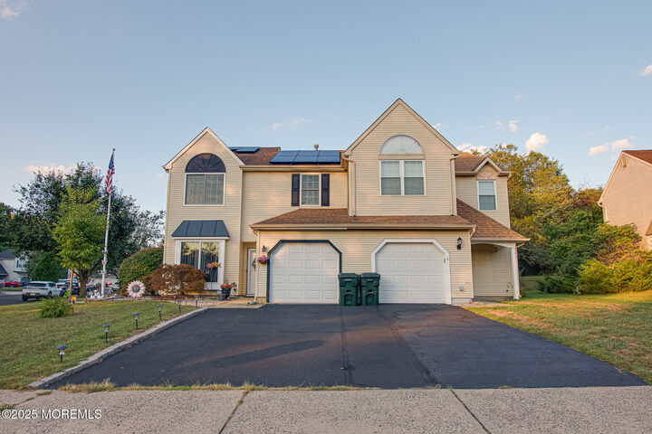 2 Fieldcrest Way  Freehold NJ 07728 photo