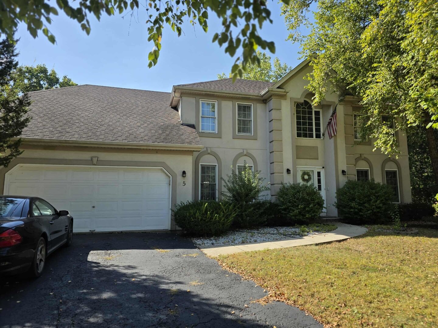 Property Photo:  5 Winterberry Court  IL 60440