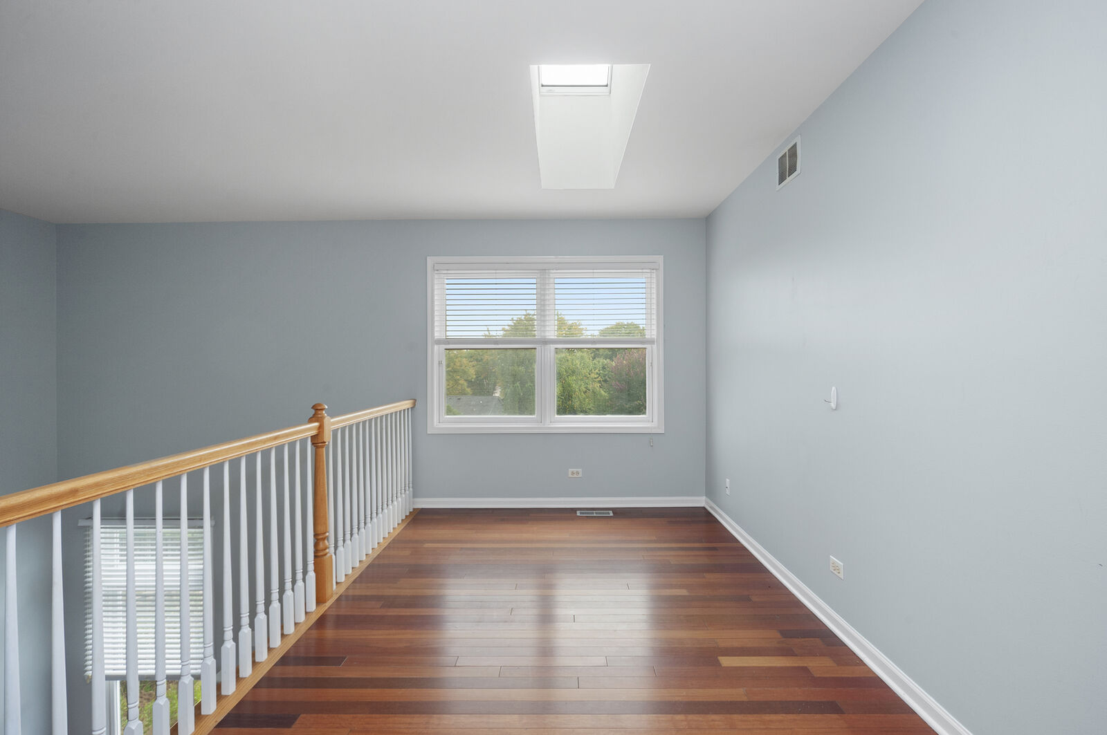 Property Photo: 315 Spring Point Drive 315 IL 60110