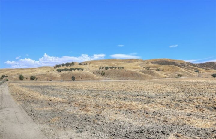 Property Photo: 33 San Juan Road CA 93461