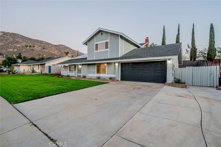 Property Photo:  159 Shirley  CA 92324 