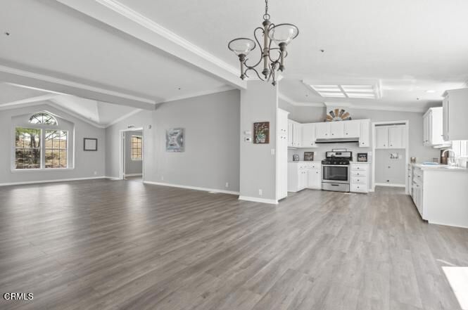Property Photo:  510 E Soledad Road  CA 93510 