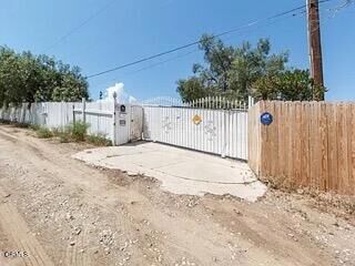 Property Photo:  510 E Soledad Road  CA 93510 
